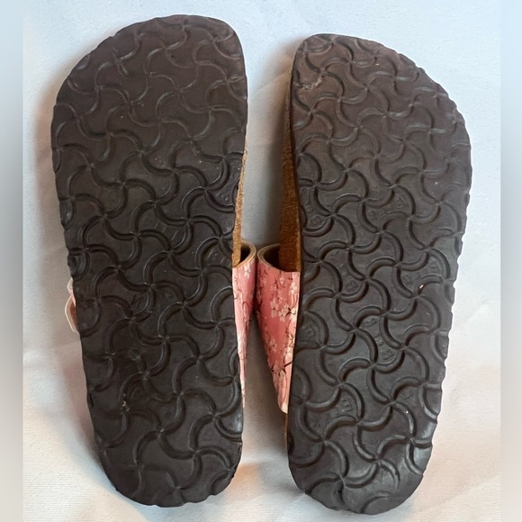 Papillio by Birkenstock Pink Floral Gizeh Sandals Size 5 - Picture 6 of 8